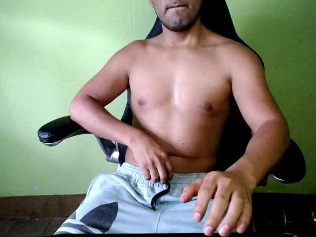 Live sex webcam photo for rammn #276516157