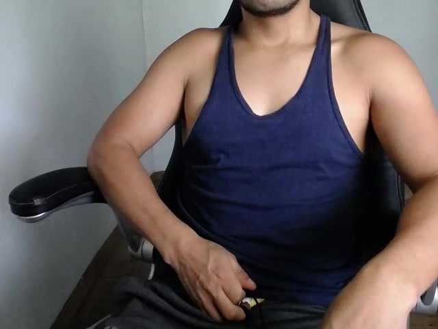 Live sex webcam photo for rammn #277348032