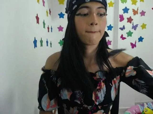 Live sex webcam photo for raven-queen #275155010