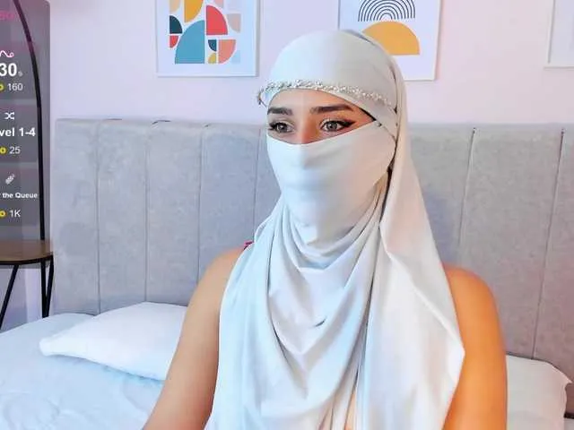 Live sex webcam photo for rawiya #290628561