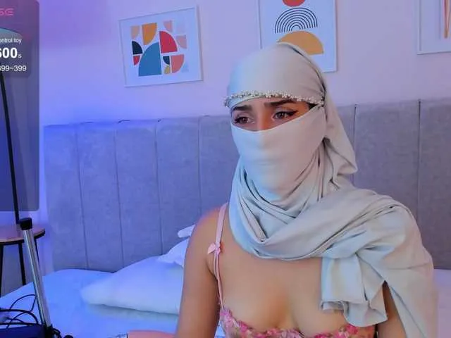 Live sex webcam photo for rawiya #290772185