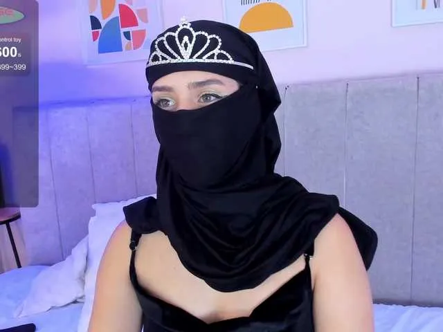 Live sex webcam photo for rawiya #291346129