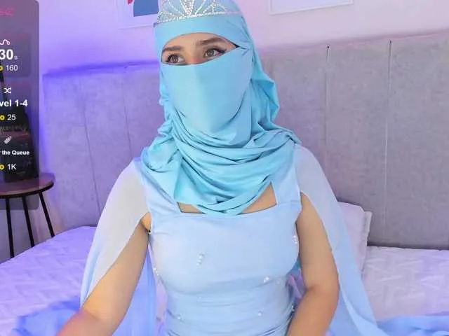 Live sex webcam photo for rawiya #291424918