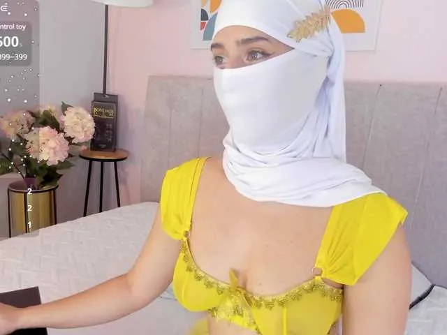Live sex webcam photo for rawiya #291562031