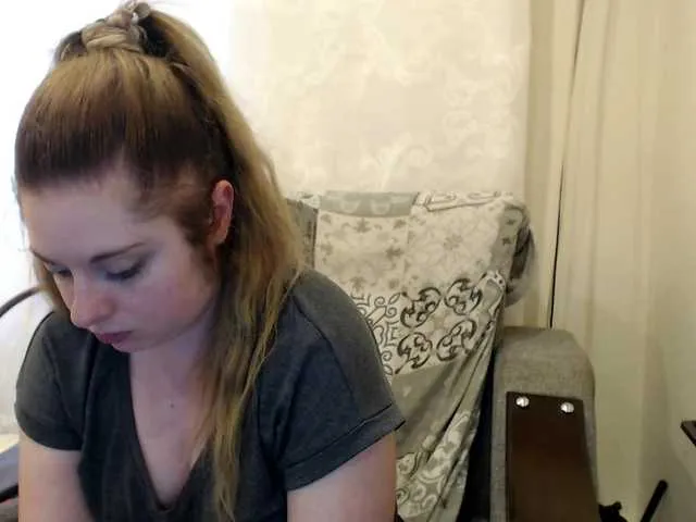 Live sex webcam photo for rayssalivesexx11 #275573408