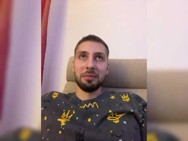 Live sex webcam photo for real-maksim #276963862