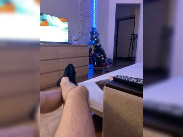Live sex webcam photo for real-maksim #277018846