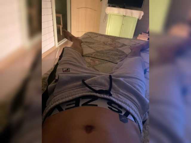 Live sex webcam photo for real-maksim #289342065