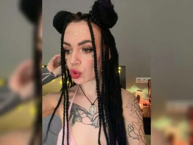 Live sex webcam photo for realalicebim #277286718