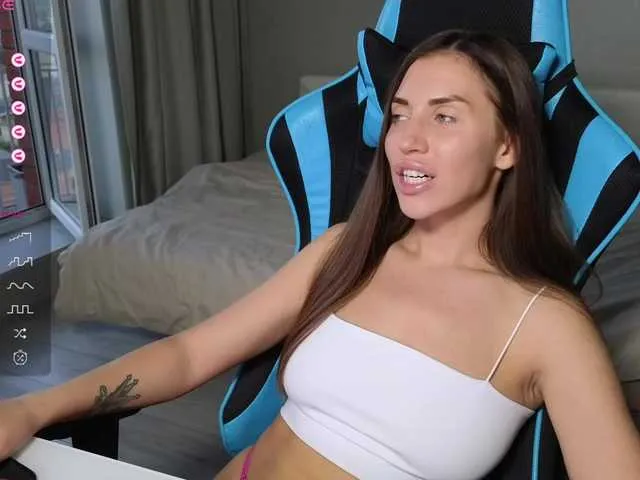 Live sex webcam photo for realityshow #278161891