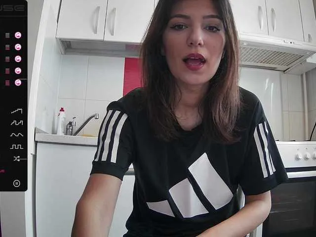 Live sex webcam photo for rebeccafsmith #273049860