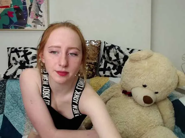 Live sex webcam photo for red-head #273380856