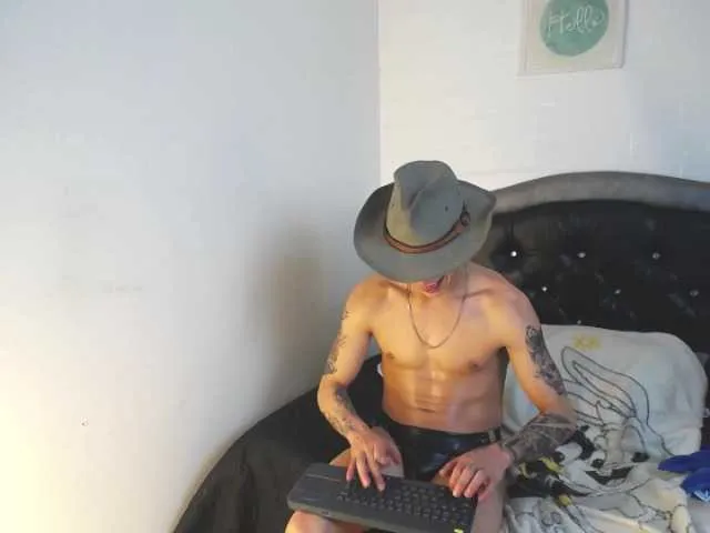 Live sex webcam photo for red-muscule #277241736