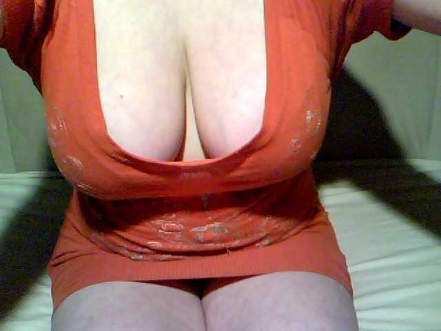 Live sex webcam photo for redcherry #273096186