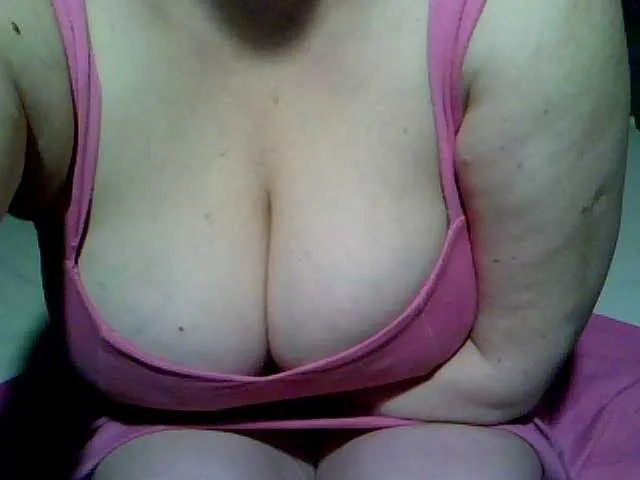 Live sex webcam photo for redcherry #290994852