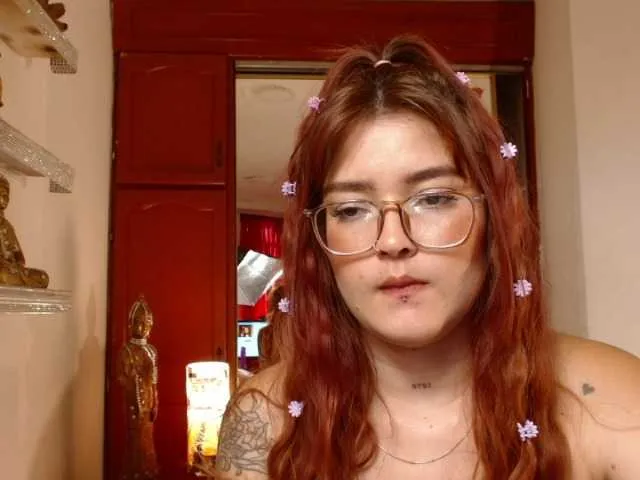 Live sex webcam photo for redgoddess #273850840