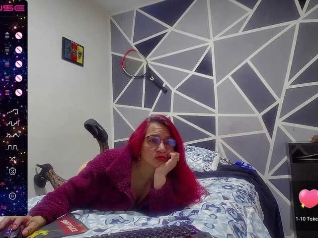 Live sex webcam photo for redhair805 #275656622