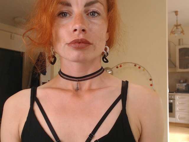 Live sex webcam photo for redheadmila #273954711