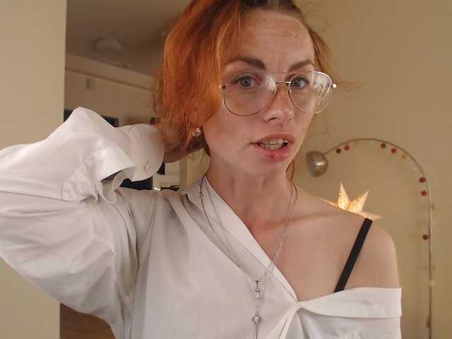 Live sex webcam photo for redheadmila #274029282