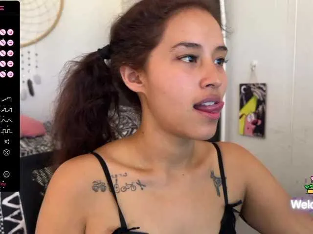 Live sex webcam photo for redxbarbiedollx #278264646