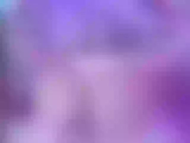 Live sex webcam photo for reinahot-699 #288513072