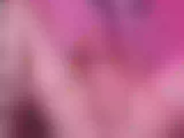 Live sex webcam photo for reinahot-699 #288587482