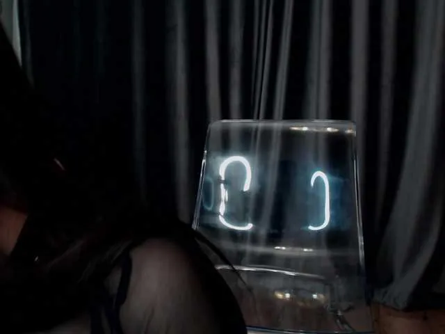 Live sex webcam photo for reinakylie #291099517