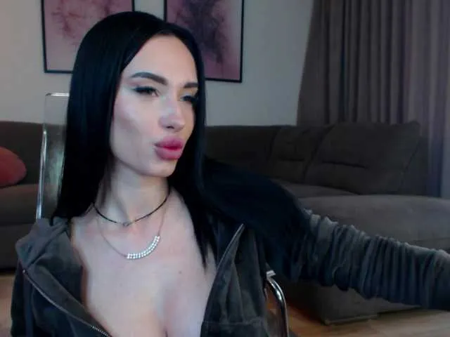 Live sex webcam photo for reinakylie #292792513