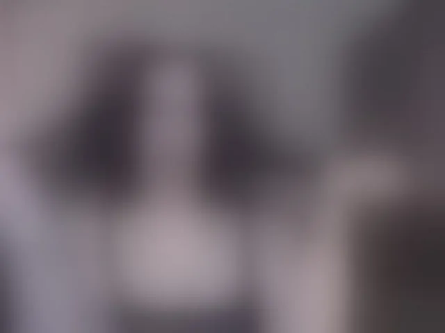 Live sex webcam photo for reinakylie #293272679