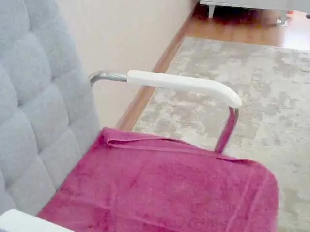 Live sex webcam photo for reis245 #274063424
