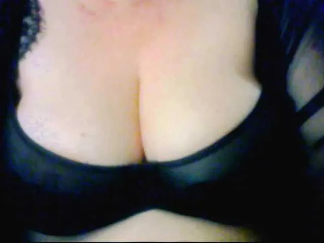 Live sex webcam photo for reis245 #276483168