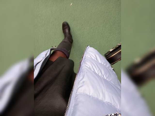 Live sex webcam photo for relishsavor #272694392