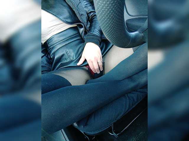 Live sex webcam photo for relishsavor #273009019