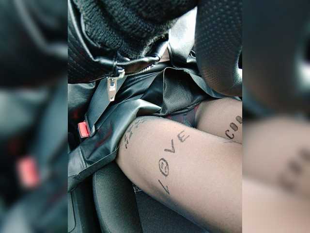 Live sex webcam photo for relishsavor #273022734