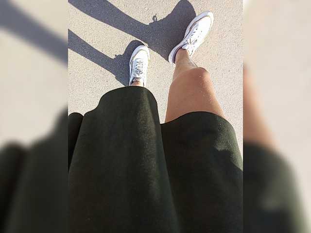 Live sex webcam photo for relishsavor #273187998