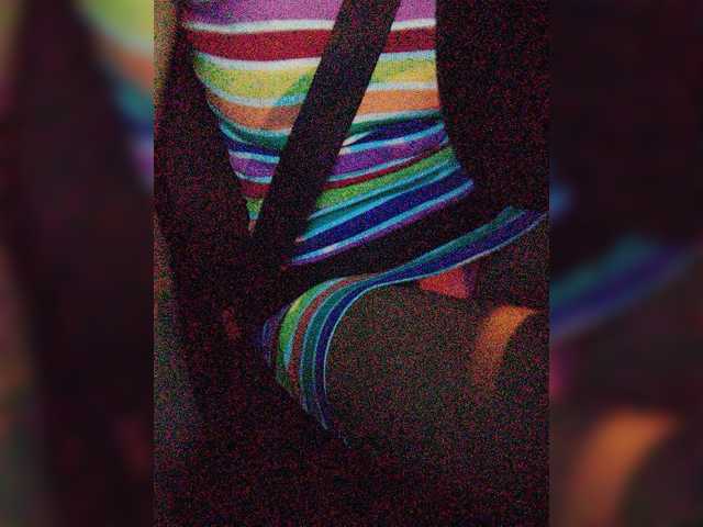 Live sex webcam photo for relishsavor #273981365