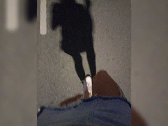 Live sex webcam photo for relishsavor #274211324