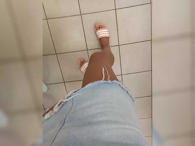 Live sex webcam photo for relishsavor #278306948