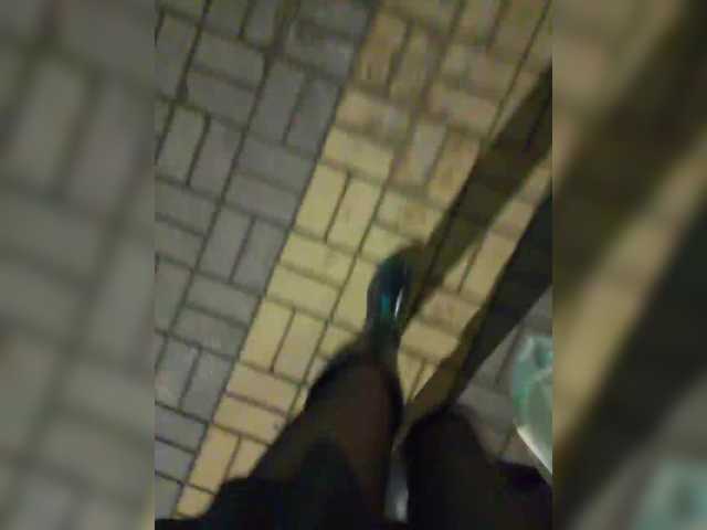 Live sex webcam photo for relishsavor #290752804