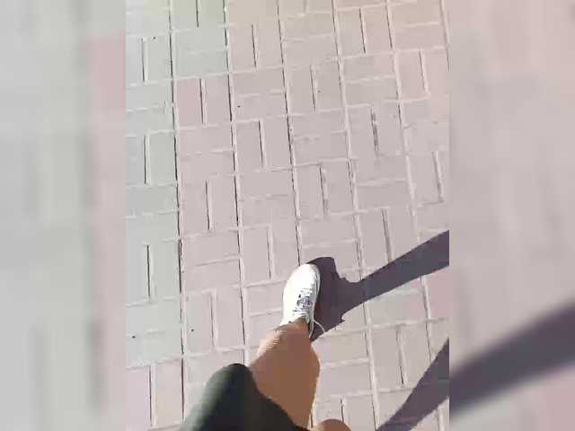 Live sex webcam photo for relishsavor #290821013