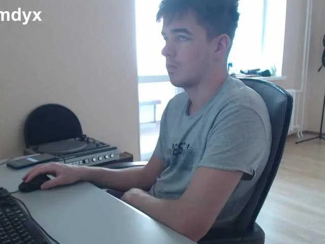 Live sex webcam photo for remdyx #277574338