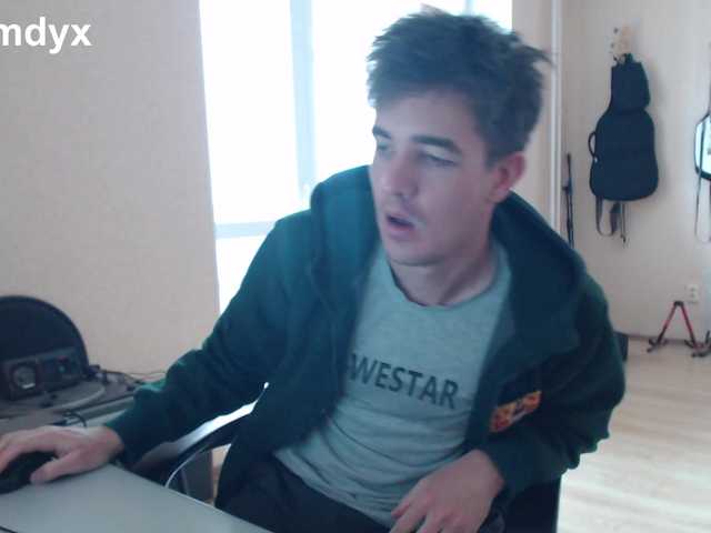 Live sex webcam photo for remdyx #277619178