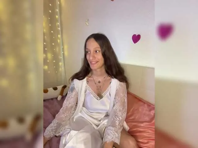 Live sex webcam photo for renasara #288336350
