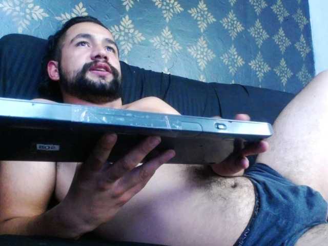 Live sex webcam photo for richards-bdsm #276753726