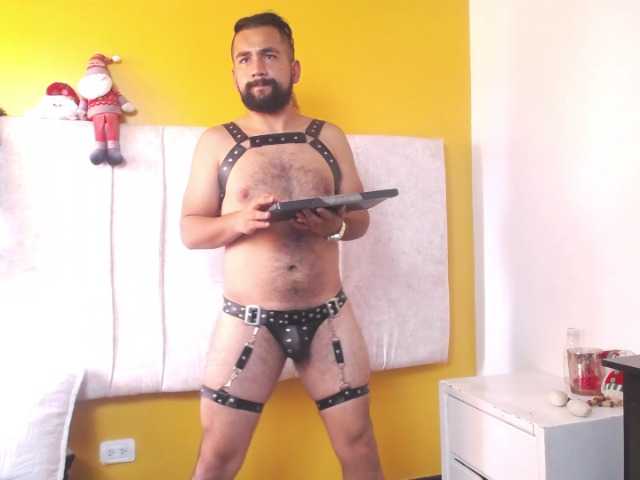 Live sex webcam photo for richards-bdsm #276887274