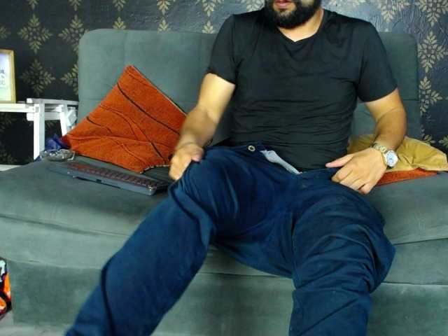 Live sex webcam photo for richards-bdsm #276924966