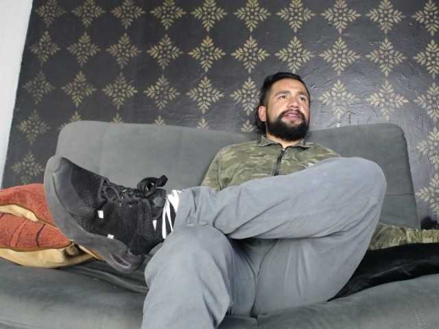 Live sex webcam photo for richards-bdsm #276982057