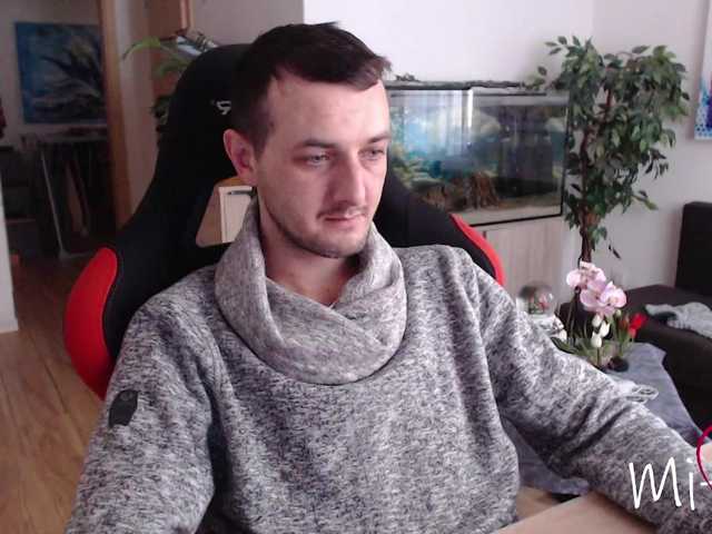 Live sex webcam photo for richmitch1 #290286289