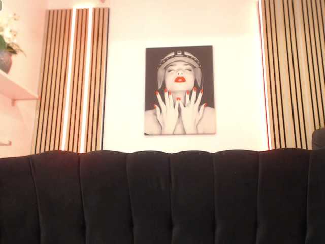 Live sex webcam photo for rileylanna #292189431