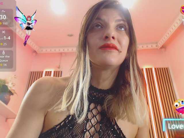 Live sex webcam photo for rileylanna #292352908